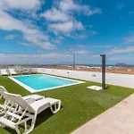 Daire Seascape Piscina Climatizada Adult Only