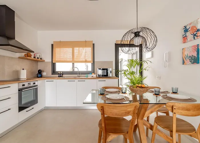 Seascape Piscina Climatizada Adult Only Appartement