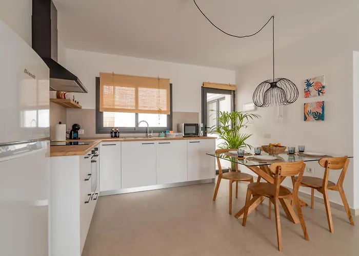 Seascape Piscina Climatizada Adult Only * Corralejo